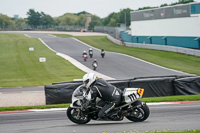 Middle Group Silver_Grey Bikes